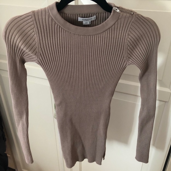 Aritzia Babaton Salazar Sweater - Picture 4 of 9
